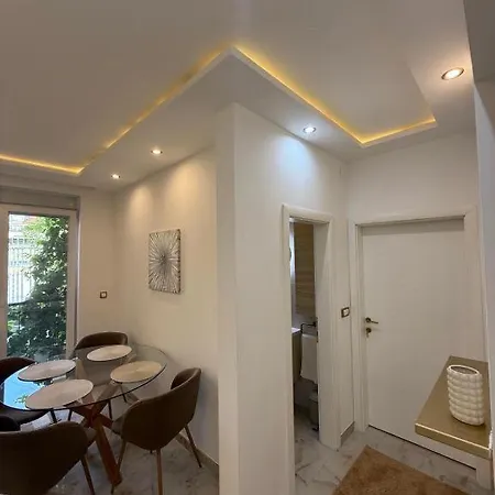 Beige Harmony Apartment Smederevo