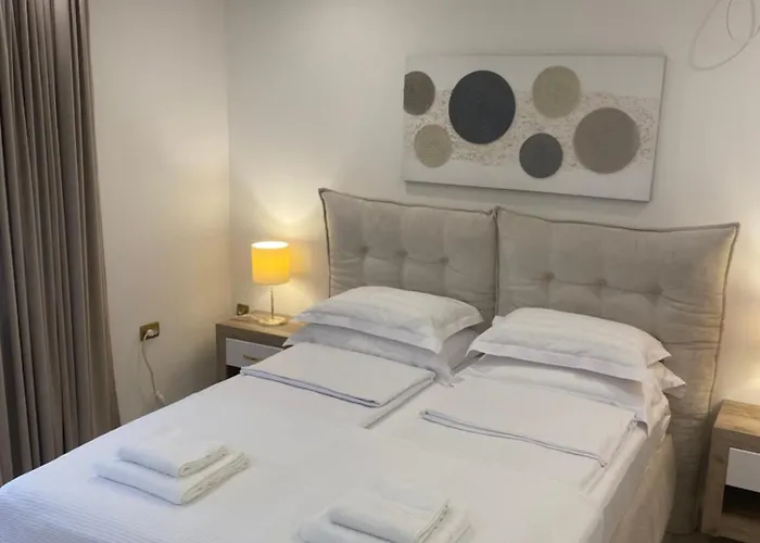 Beige Harmony Σμεντέρεβο